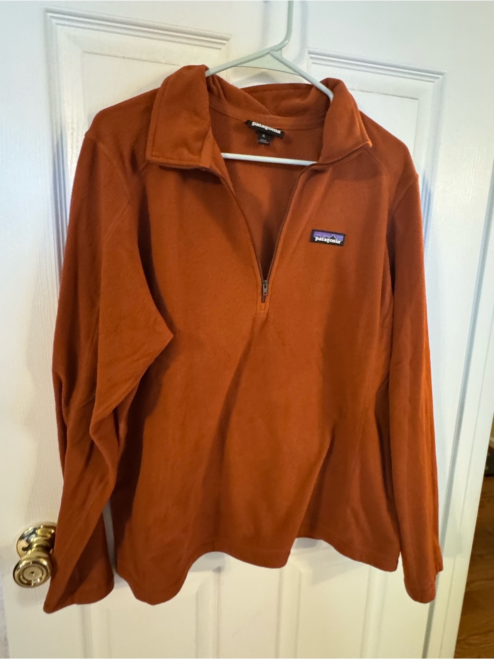 Patagonia Women's V-Neck Fleece Pullover - Rust
